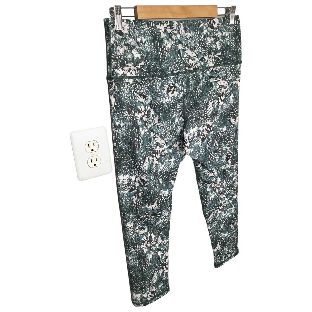 Gaiam Urban Chic Willow High Rise Workout Yoga Om Capri Leggings Green L - Picture 8 of 16